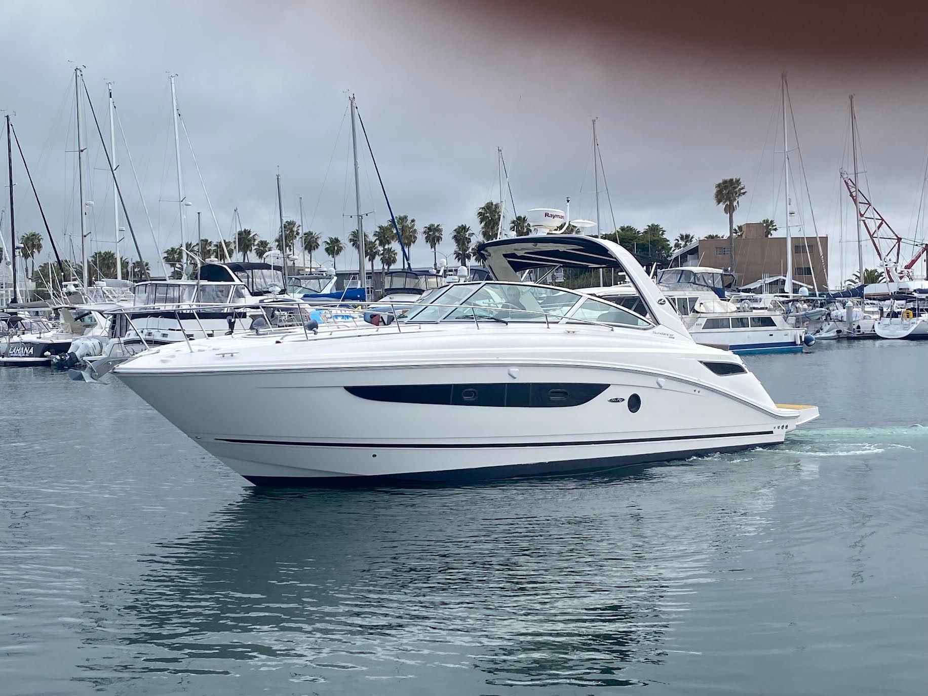 2015 Sea Ray 350 Sundancer #TBMC8539 inventory image at Sun Country Marine Group, San Diego Marriott Marquis 2015 Sea Ray 350 Sundancer #TBMC8539 inventory image at Sun Country Marine Group, San Diego Marriott Marquis