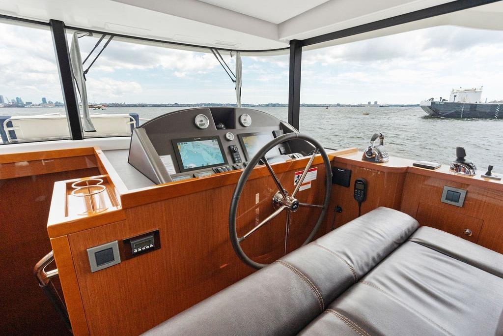 Yacht Photos Pics