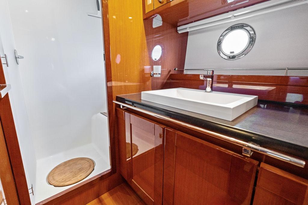 Yacht Photos Pics