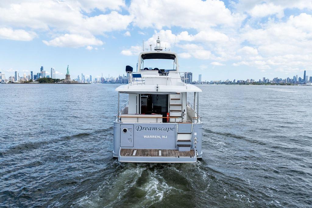 Yacht Photos Pics