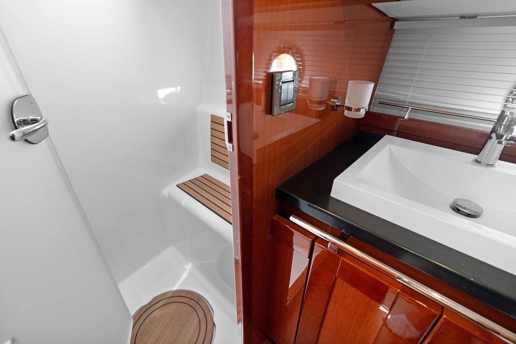 Yacht Photos Pics
