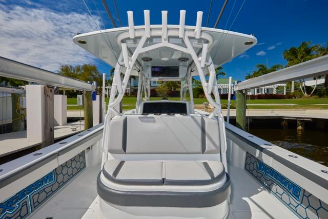 2015-yellowfin-39-power-9708836-20250308112721463-1_XLARGE