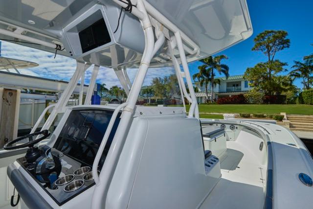 2015-yellowfin-39-power-9708836-20250308112732572-1_XLARGE