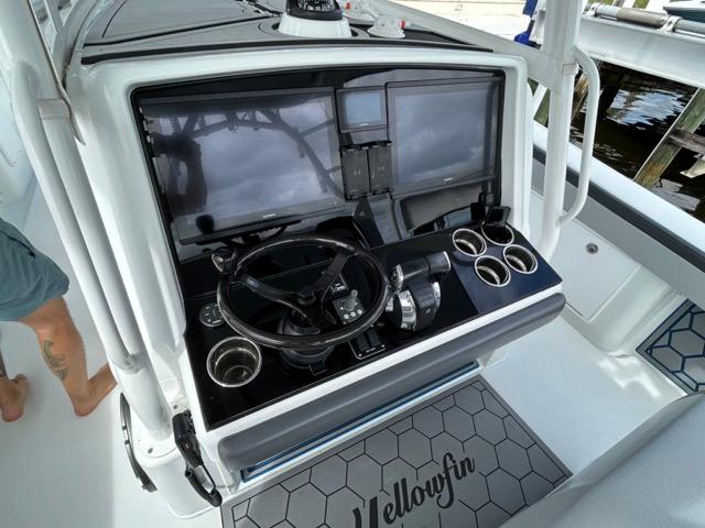 2015-yellowfin-39-power-9708836-20250308112742571-1_XLARGE