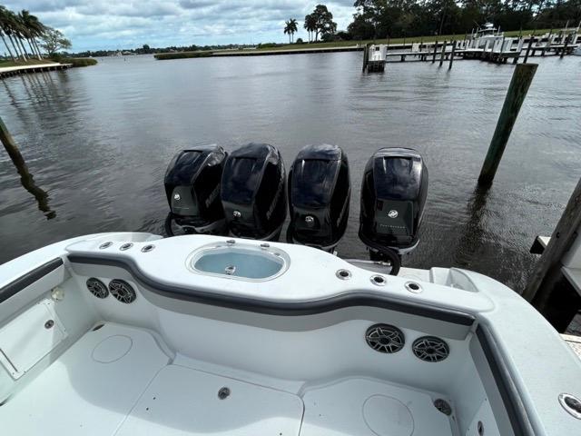 2015-yellowfin-39-power-9708836-20250308112744584-1_XLARGE