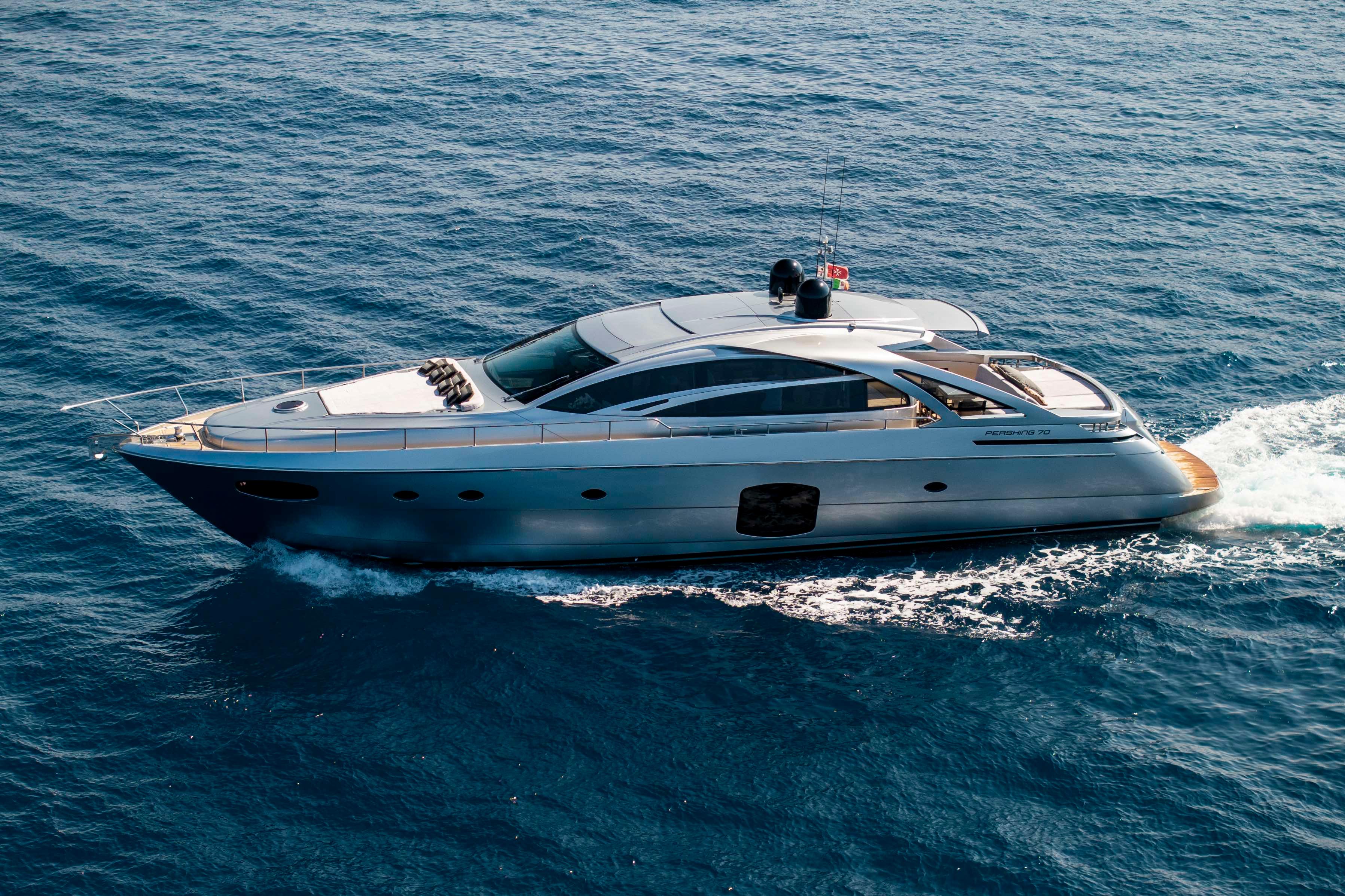 pershing 70 yacht