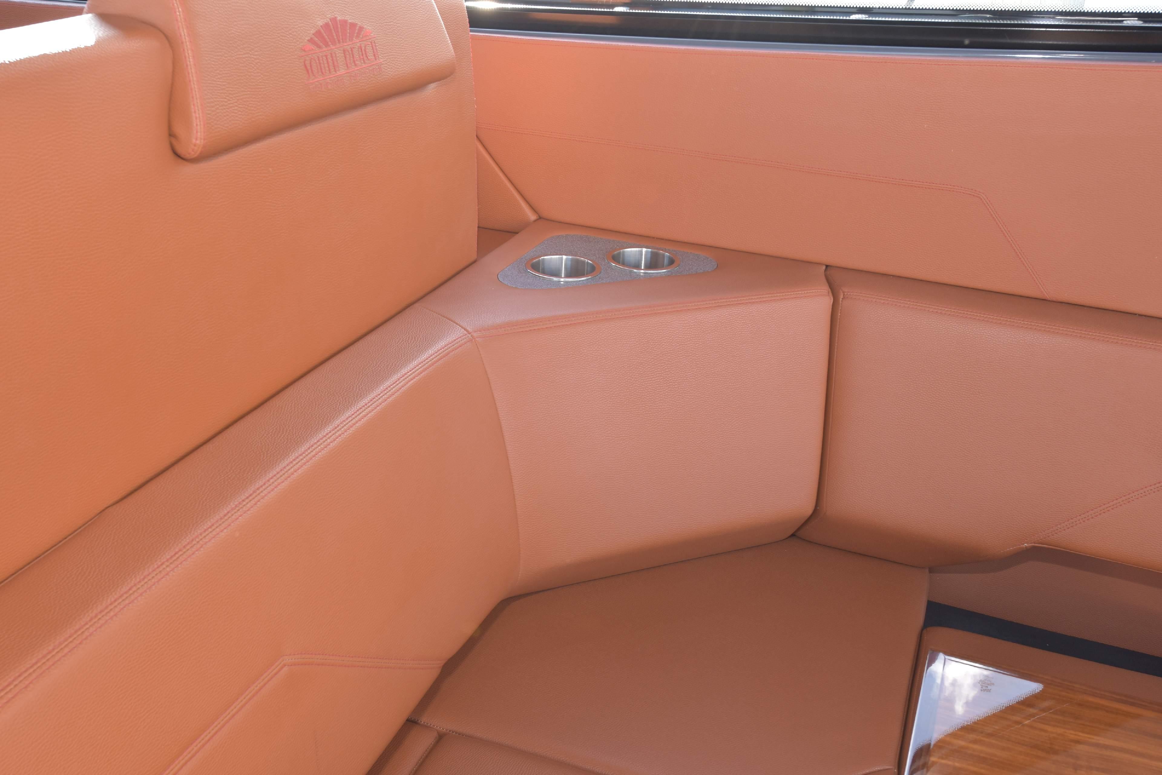 2021-cruisers-yachts-42-gls-ob-power-9778842-20250501095551107-1_XLARGE