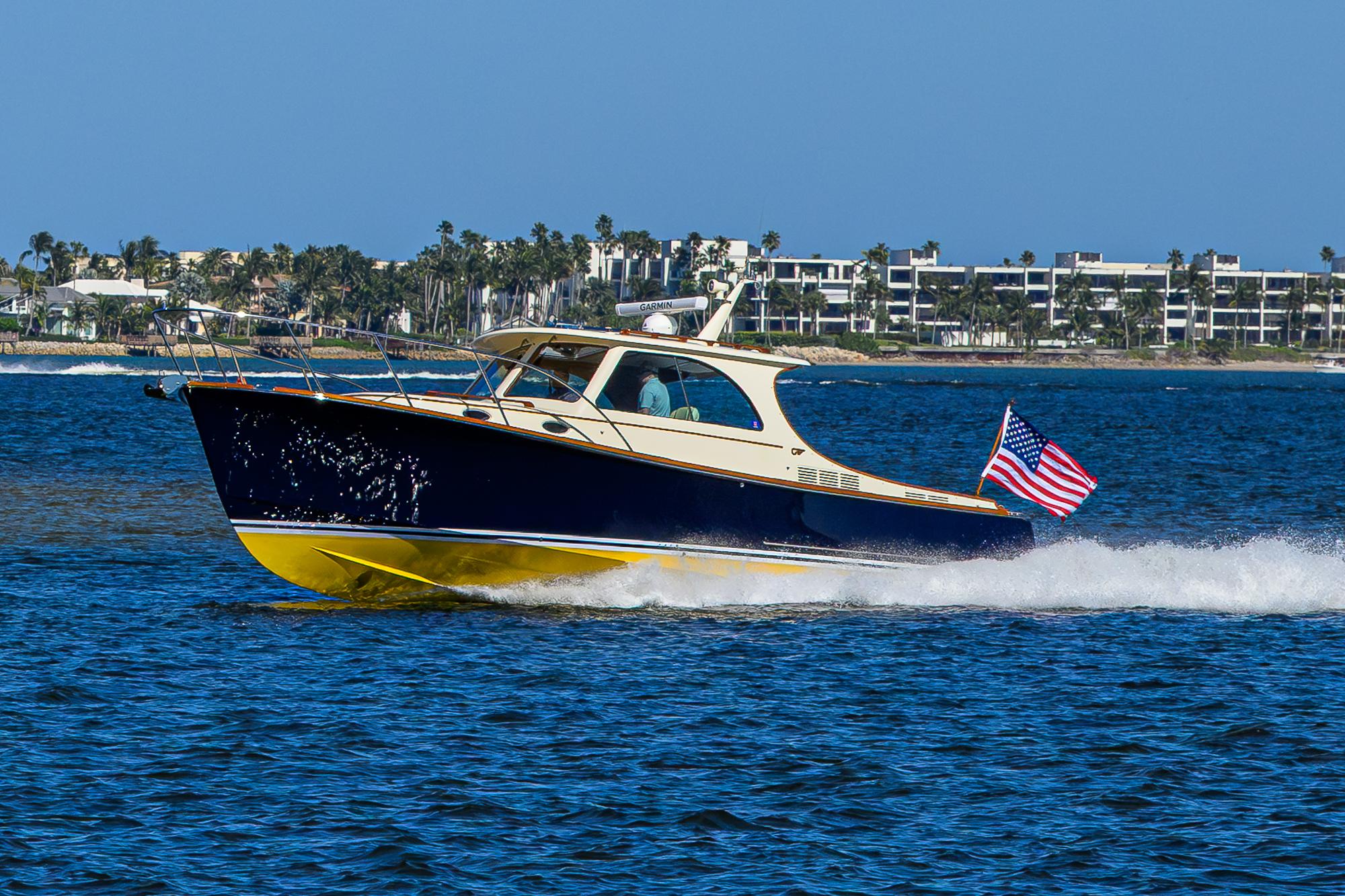 2010-hinckley-picnic-boat-37-mkiii-power-9728845-20250326104240604-1_XLARGE
