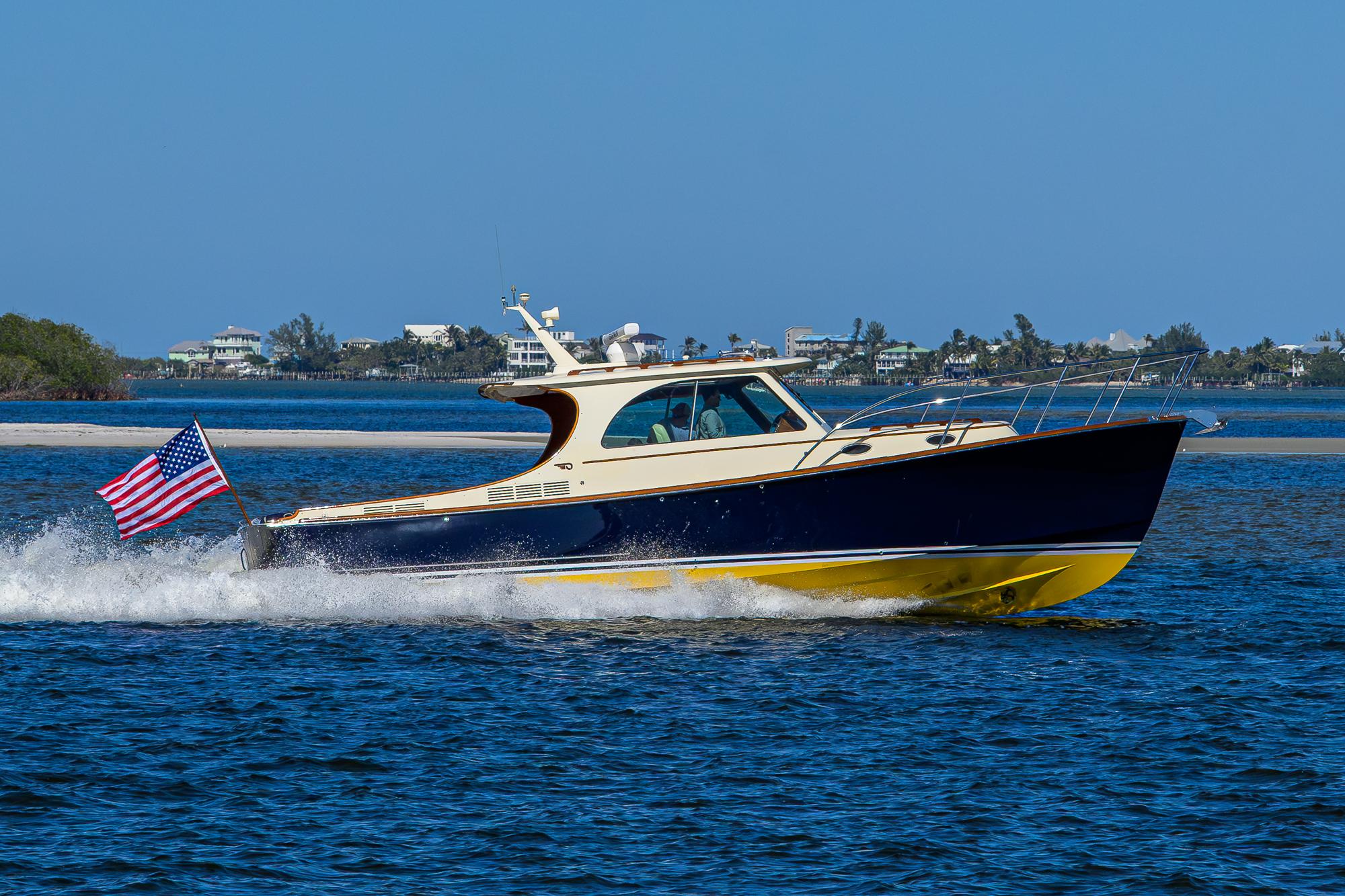 2010-hinckley-picnic-boat-37-mkiii-power-9728845-20250326104707642-1_XLARGE