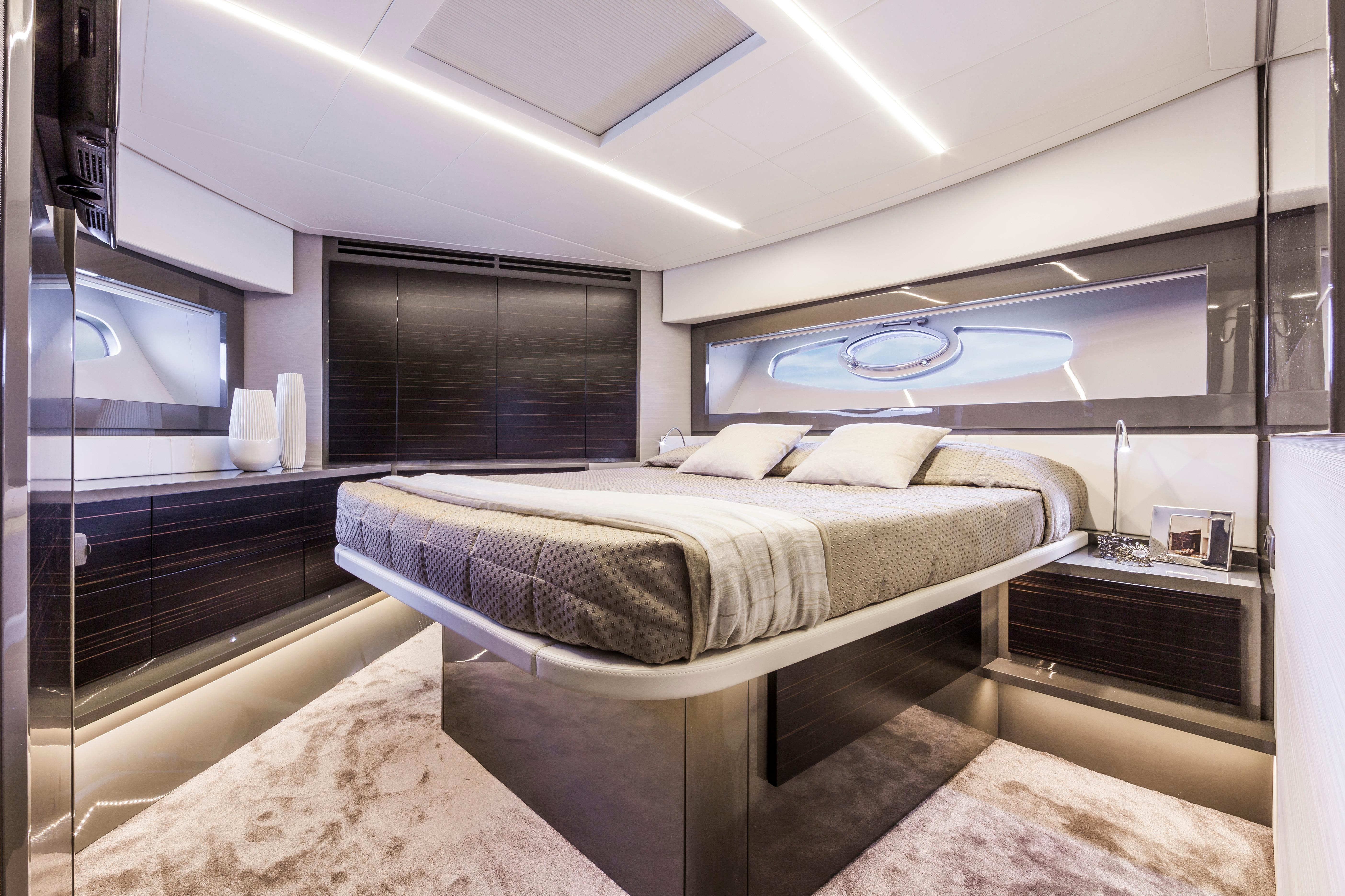 2018 Pershing 62 BLUEPRINT