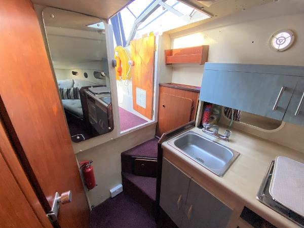 1981 Fairline Sunfury 26