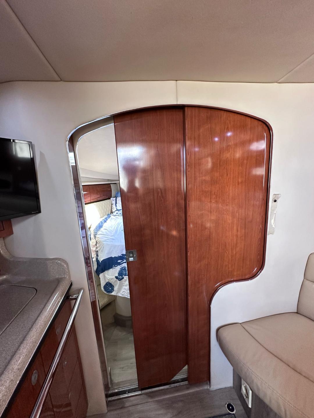 2004-sea-ray-360-sundancer-power-9748854-976268937-0-060420250828-23
