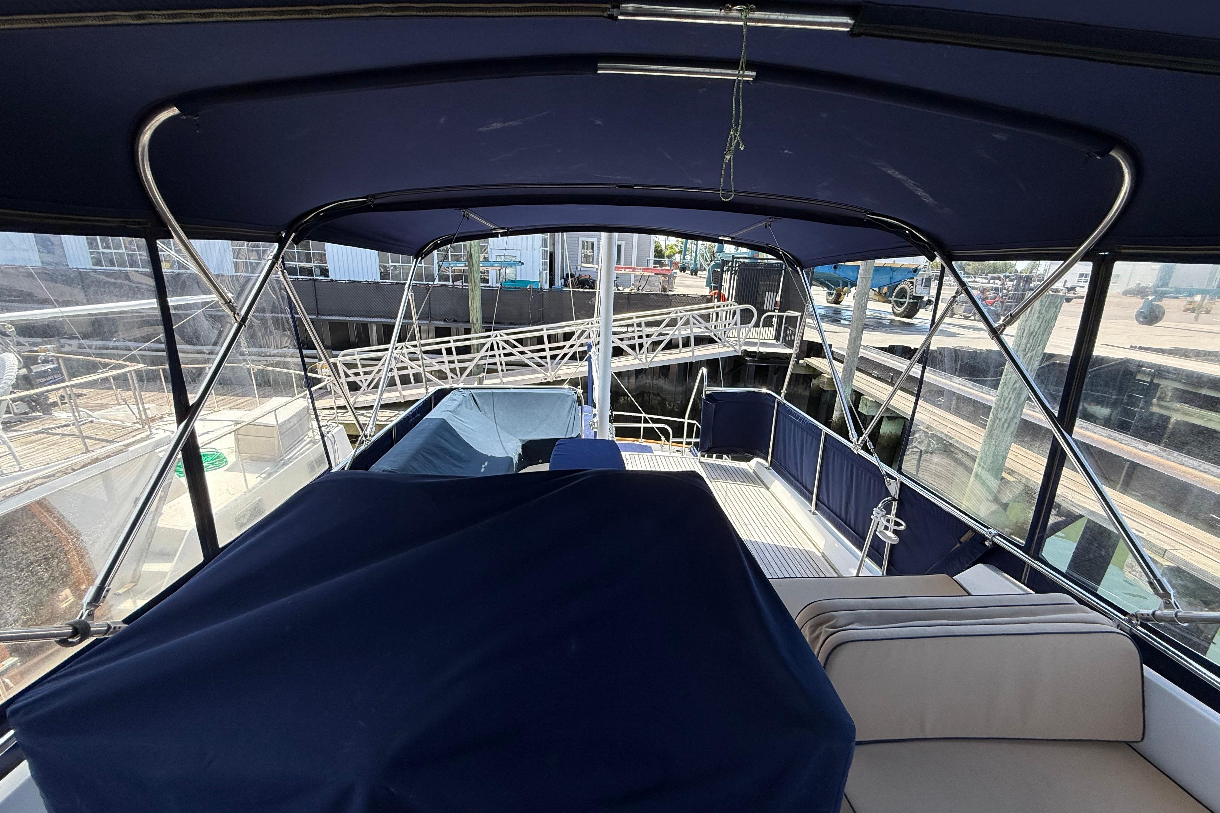 2002 Grand Banks 42 Classic-48