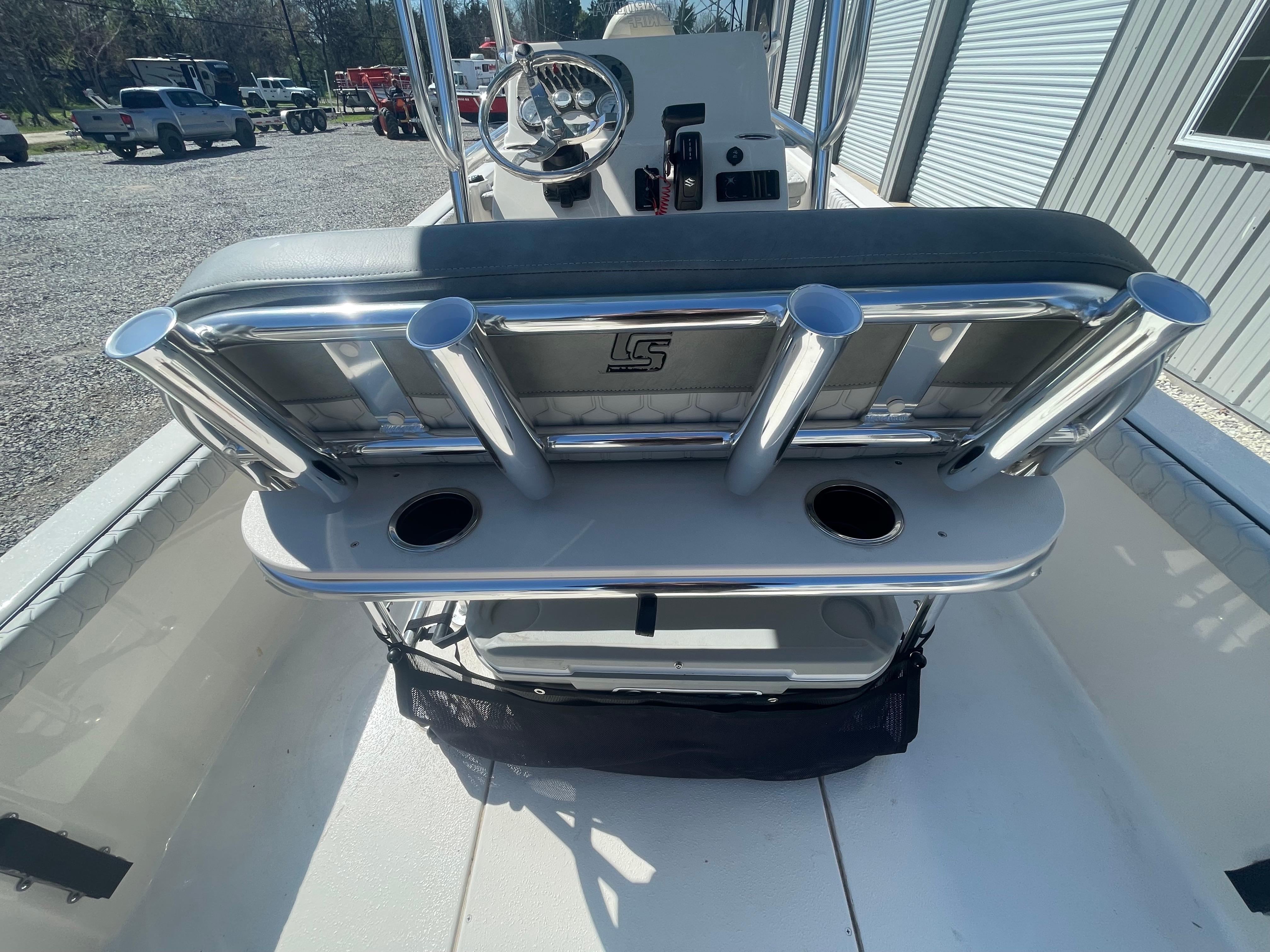 2024 Carolina Skiff 23 LS / Suzuki 200 - Image 8