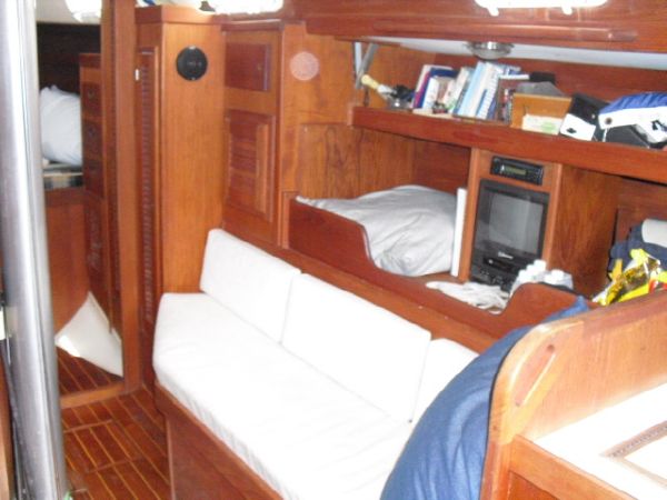 Image [19] of 1989 Catalina 30 MKII