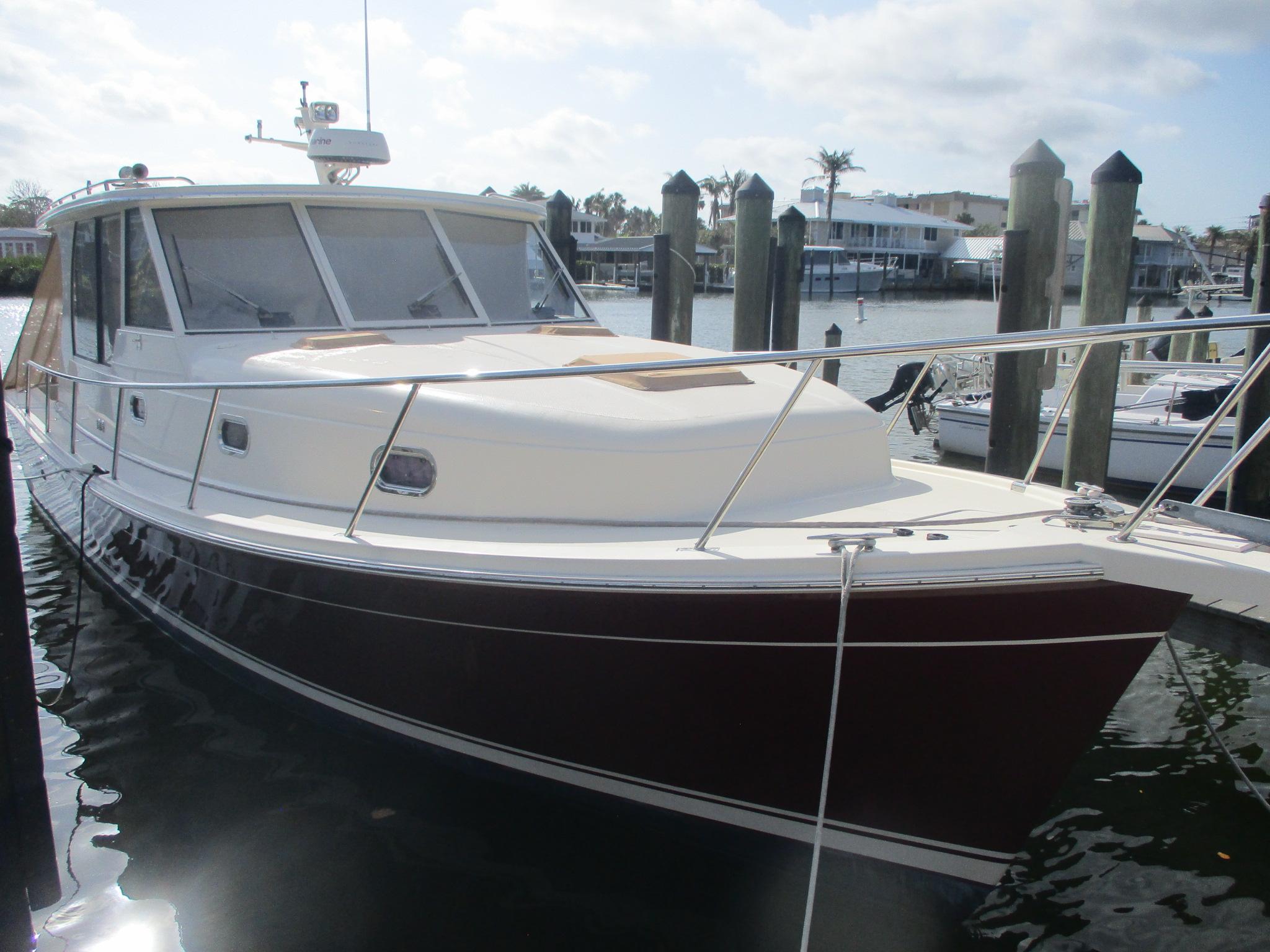 2007-mainship-pilot-34-sedan-power-9748873-20250409084124839-1_XLARGE