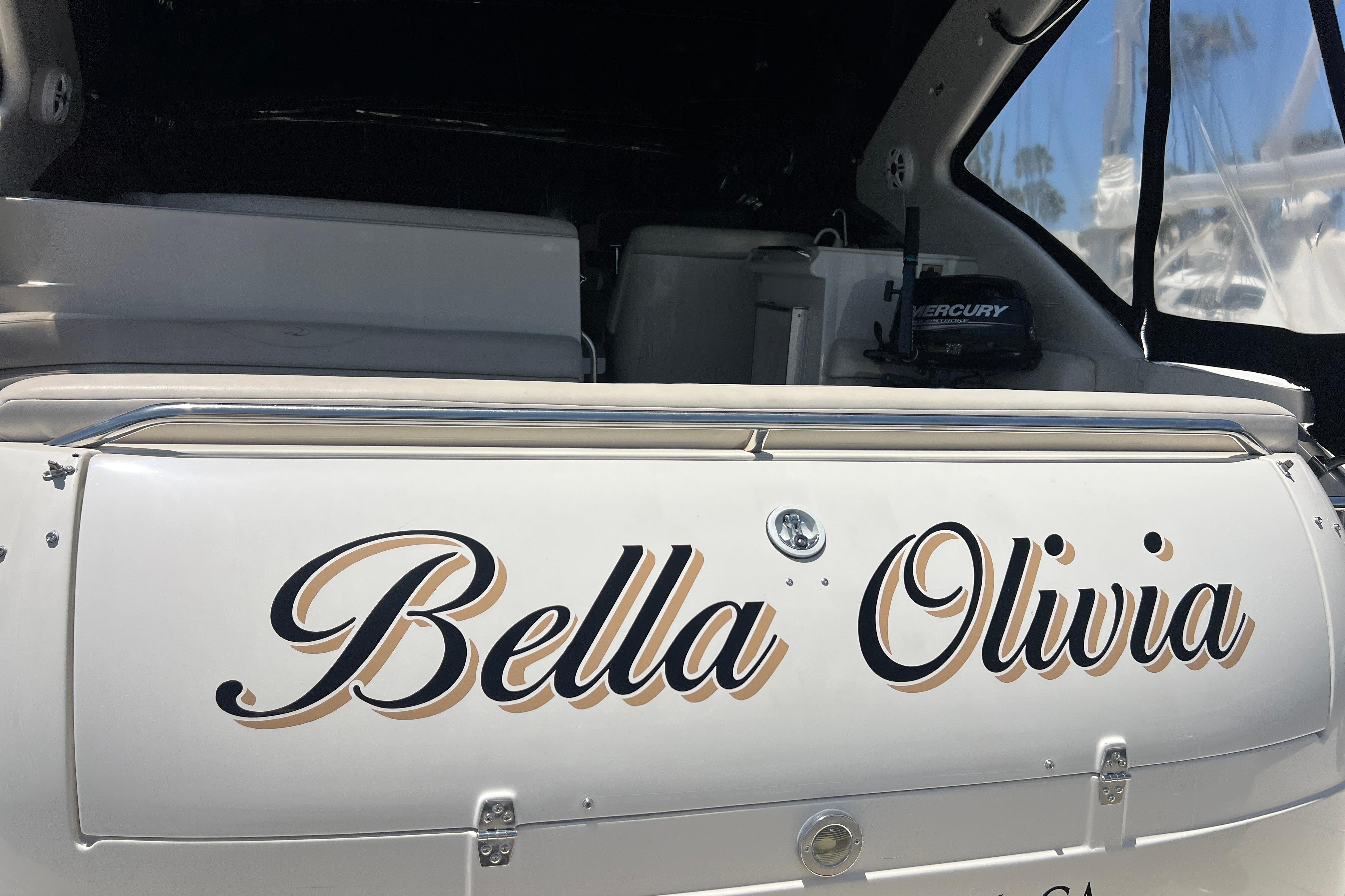 Bella Olivia