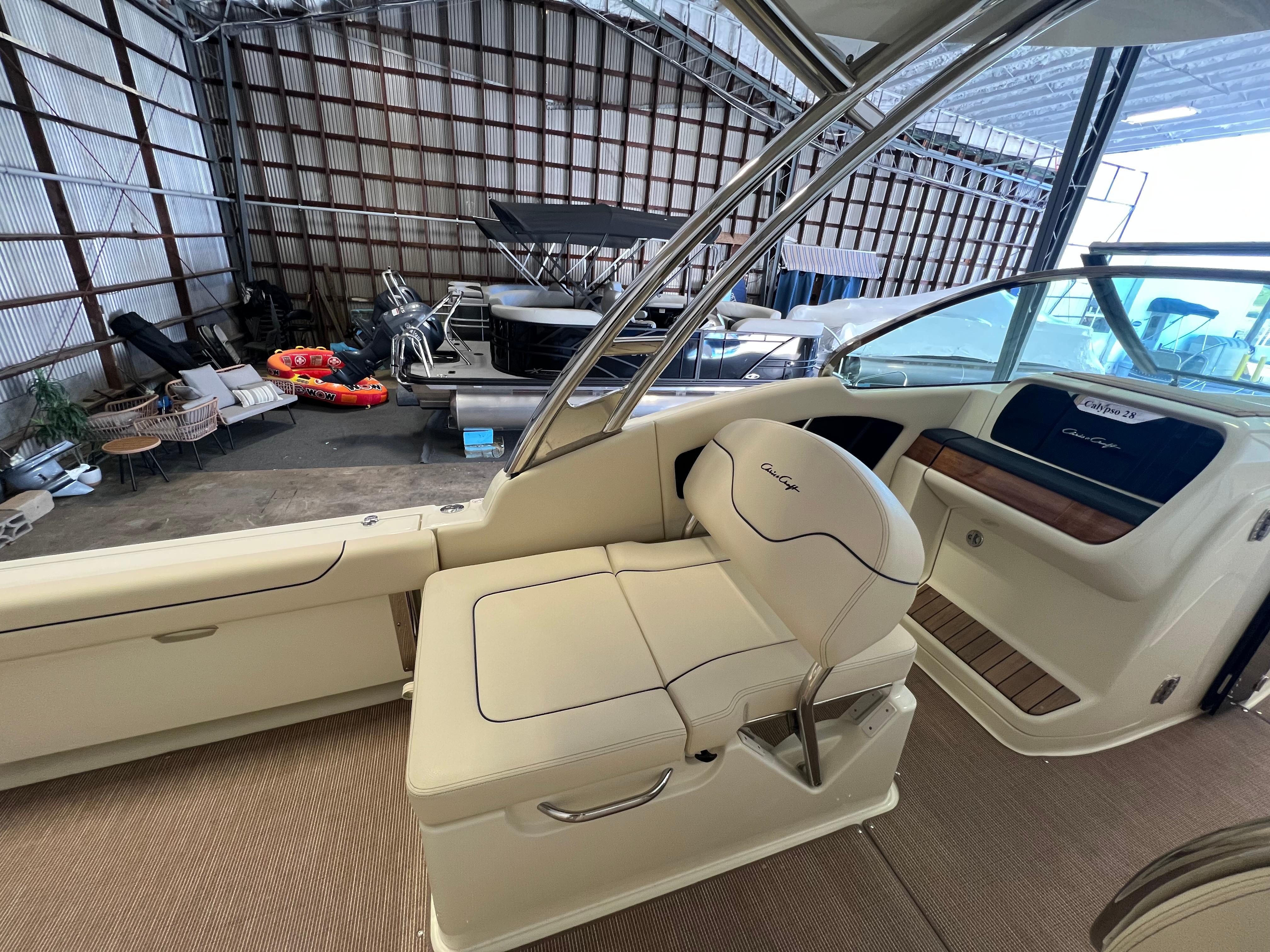 2026 Chris-Craft Calypso 28-25