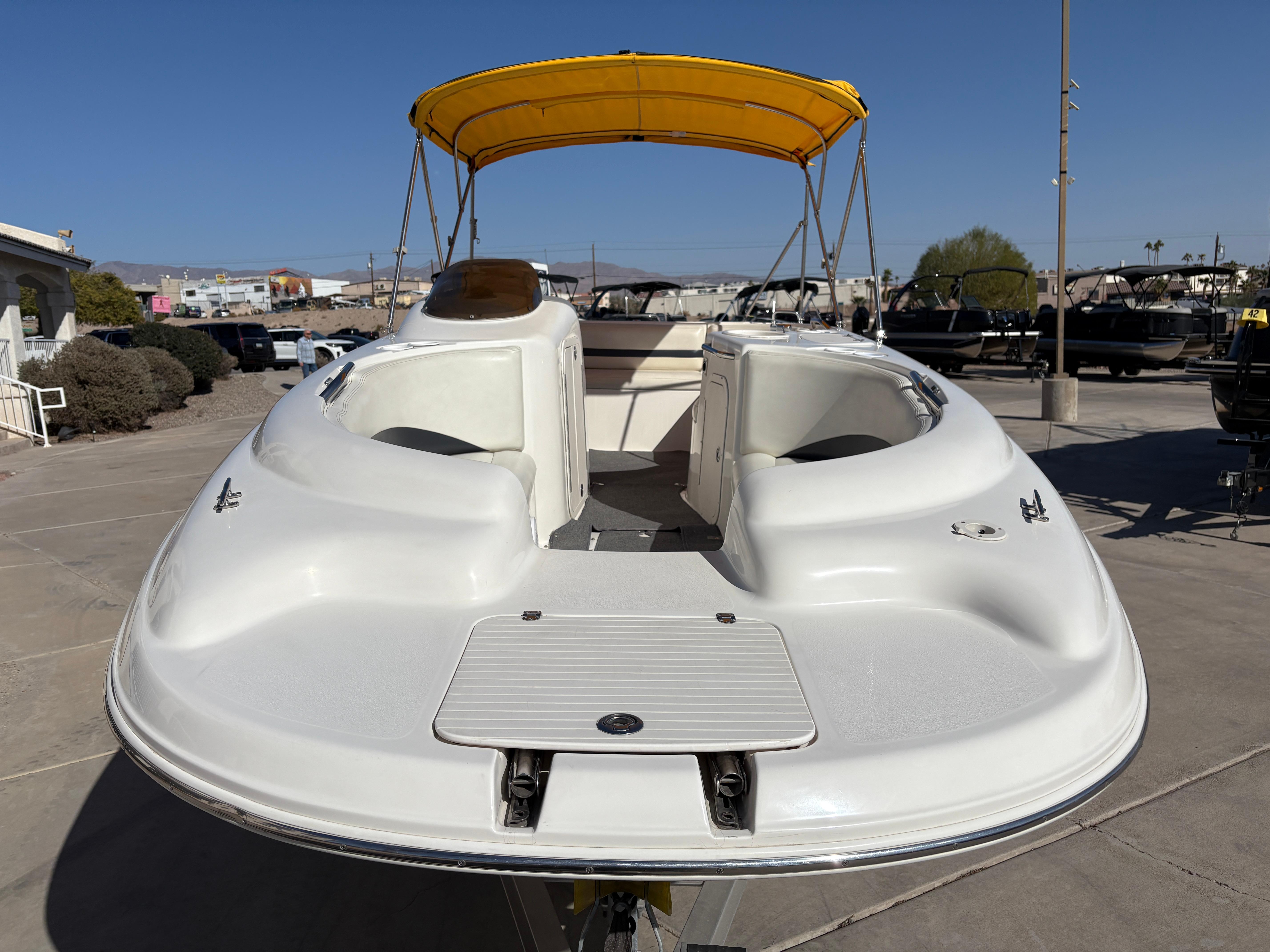 2004 Chaparral Sunesta 212 #TJC1466 inventory image at Sun Country Marine Group, Lake Havasu City, AZ 2004 Chaparral Sunesta 212 #TJC1466 inventory image at Sun Country Marine Group, Lake Havasu City, AZ