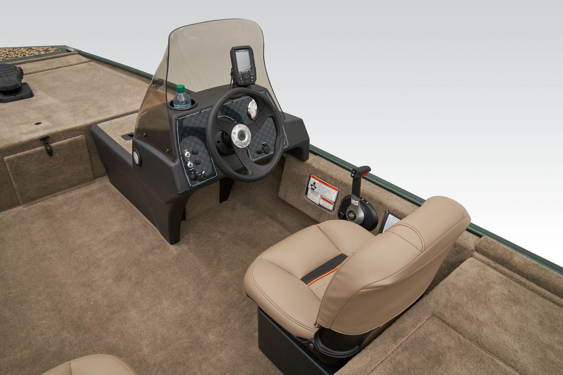 2026 Tracker Bass Tracker Classic Limited Gallery