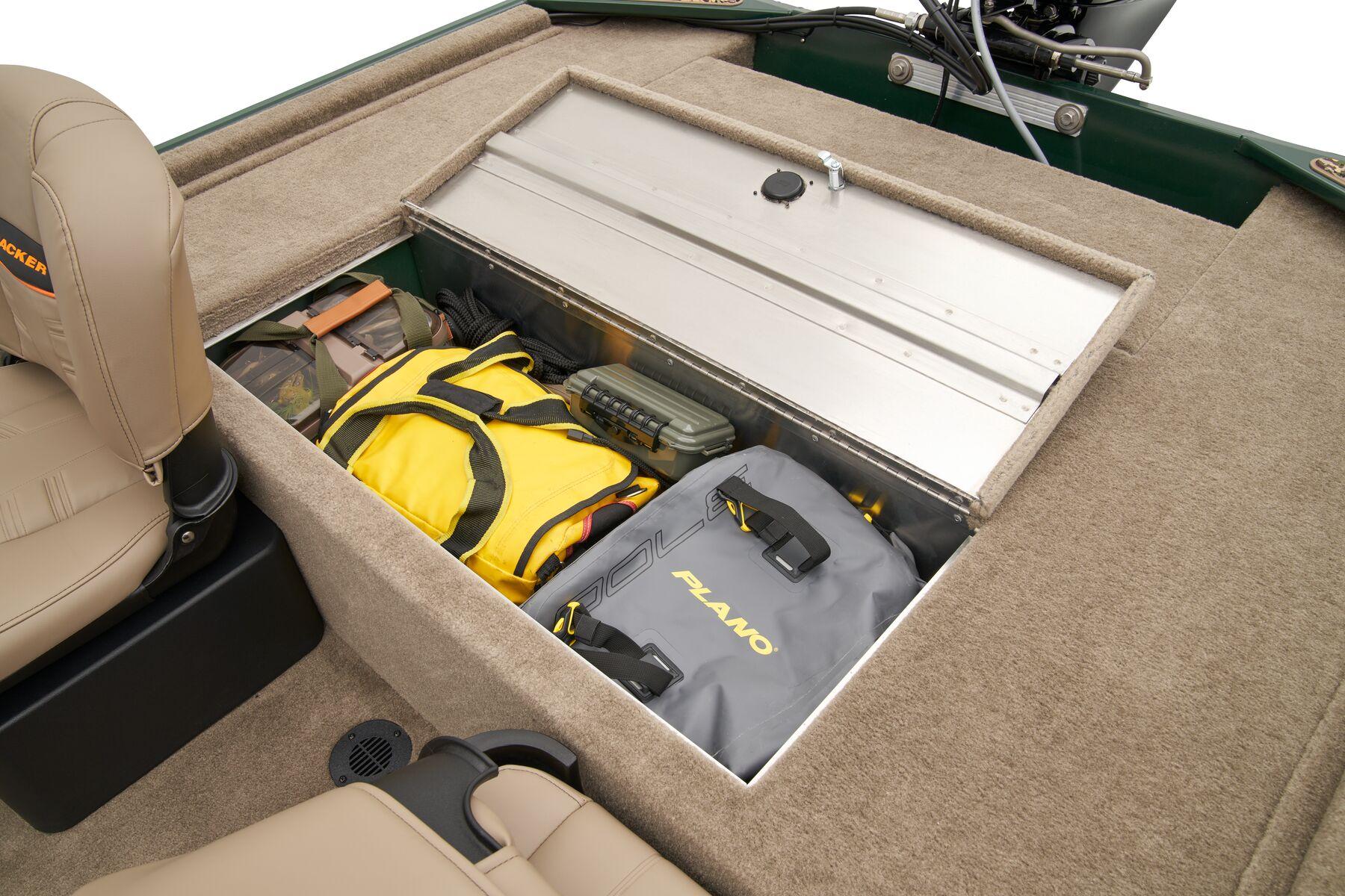 2026 Tracker Bass Tracker Classic Limited Gallery