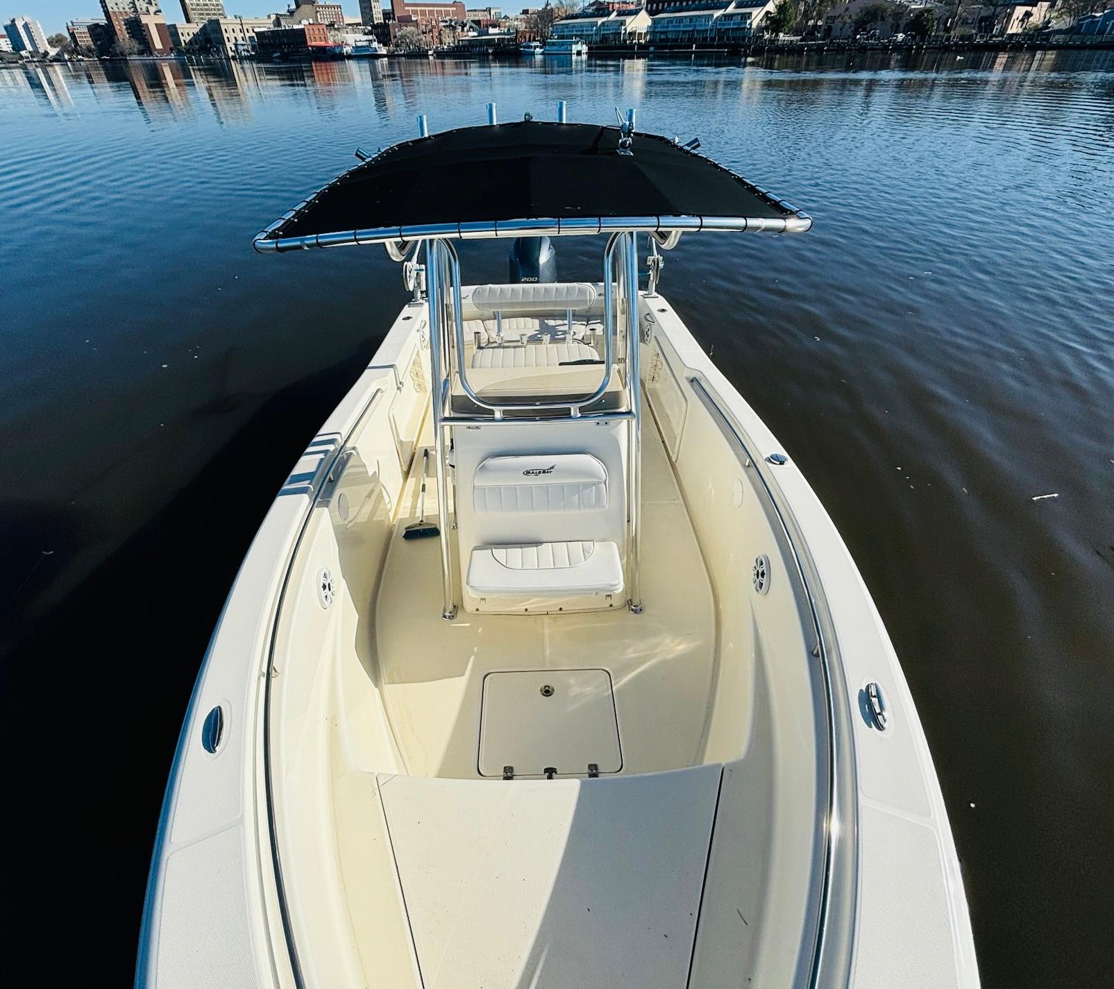2017 Bulls Bay 230 Center Console - Image 6