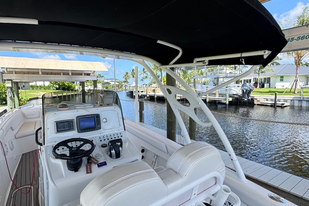 Boat image 13