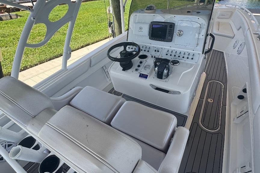 Boat image 12