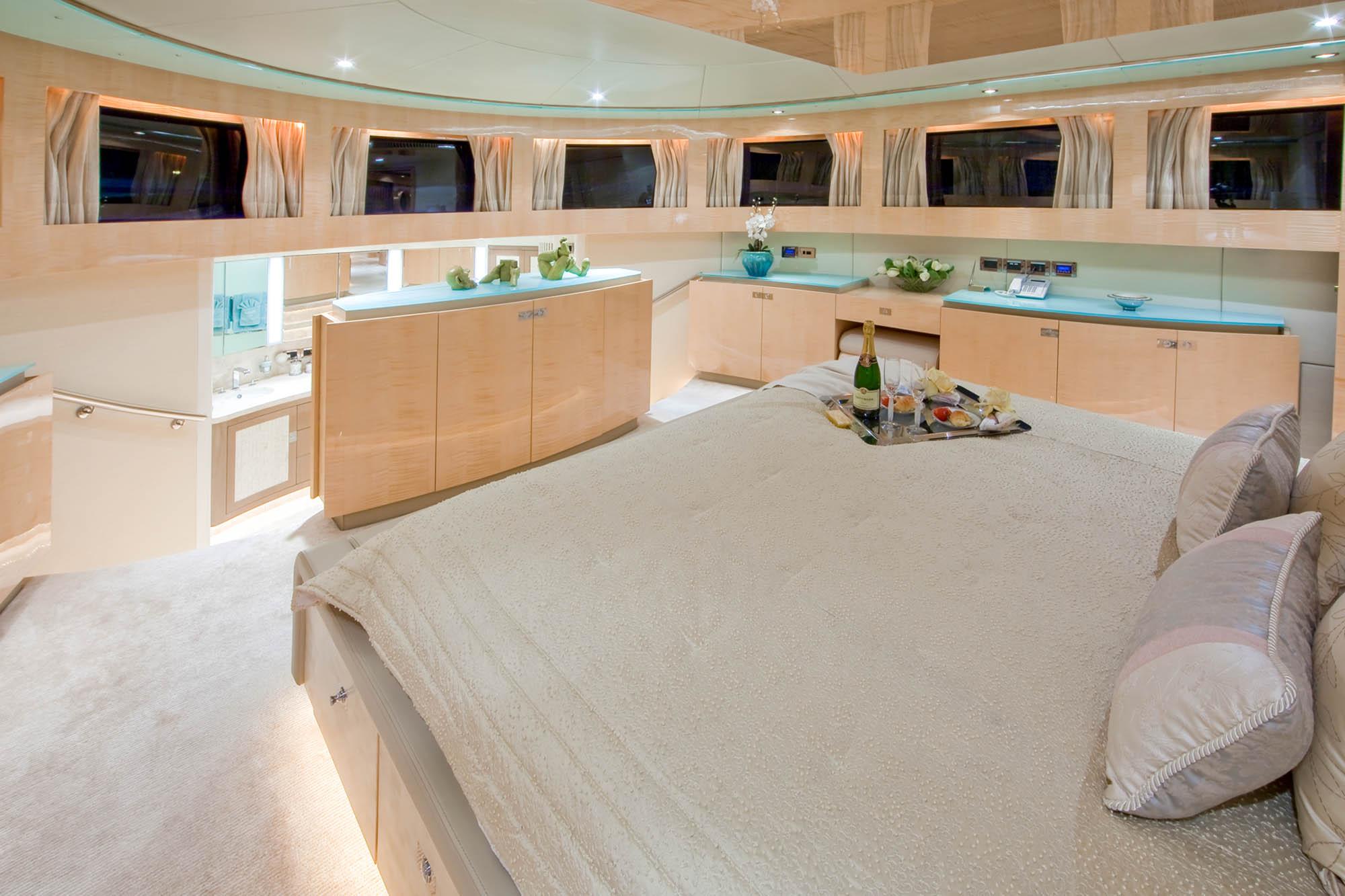 lorax johnson yacht for sale