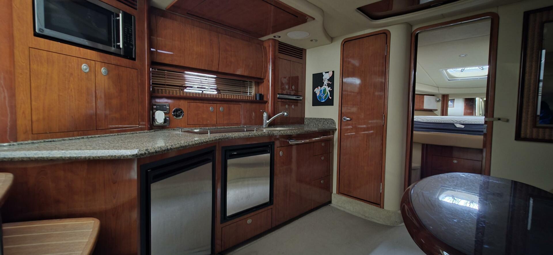2005-sea-ray-40-sundancer-power-9768912-20250602103359692-1_XLARGE