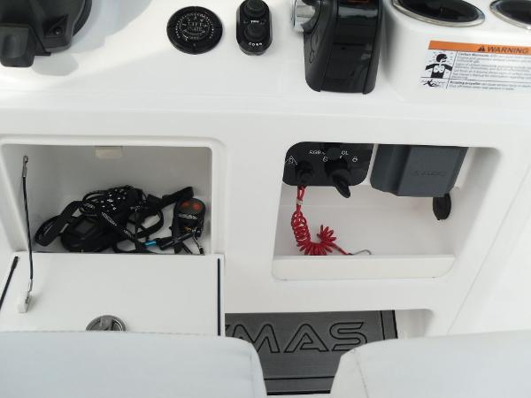 2020 Caymas boat for sale, model of the boat is 26 HB & Image # 13 of 37