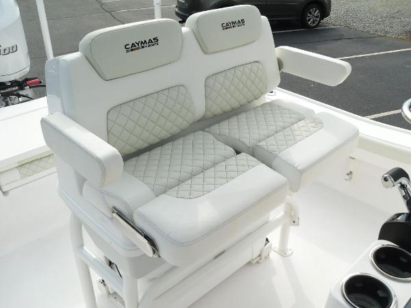 2020 Caymas boat for sale, model of the boat is 26 HB & Image # 15 of 37