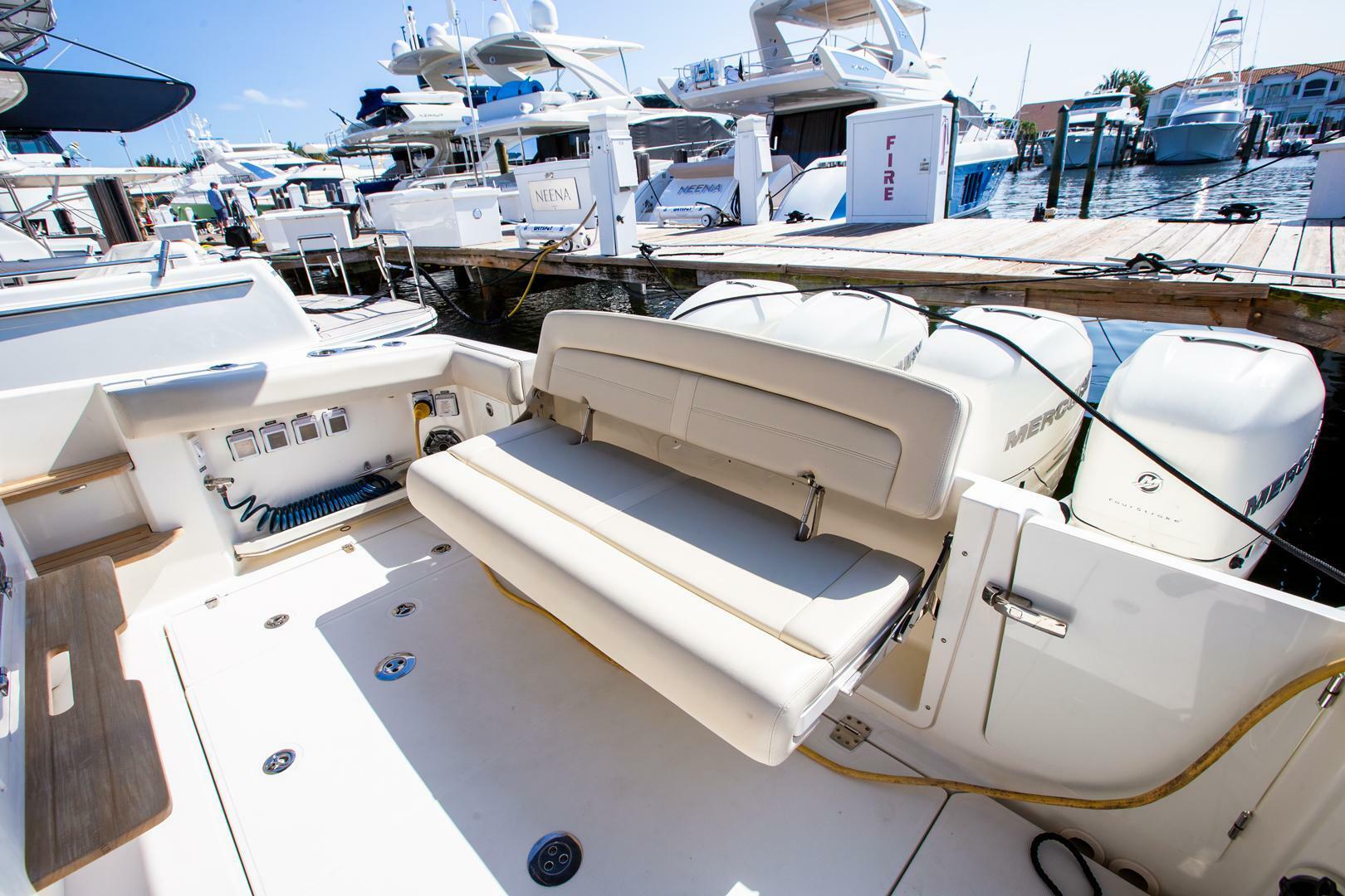 2019-boston-whaler-380-realm-power-9788917-20250509141024721-1_XLARGE