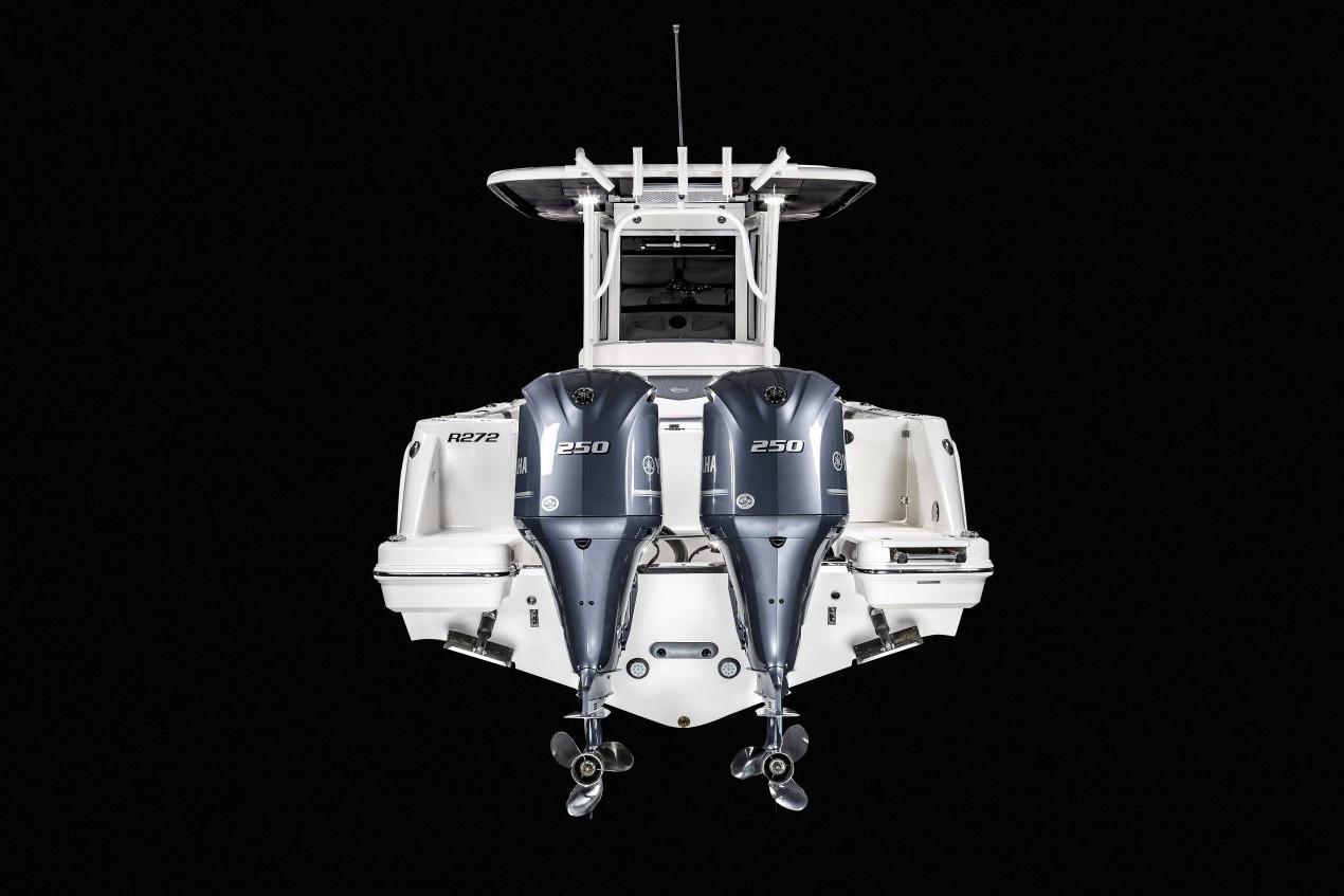 Manufacturer Provided Image: 2022 Robalo R272 Center Console boat with twin 250 horsepower engines, rear view.