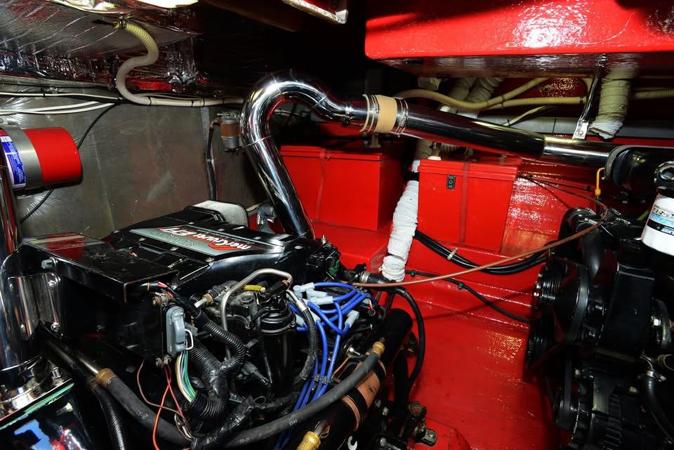Engine room of a 1994 Sunseeker Apache 45, showcasing mechanical components and wiring.