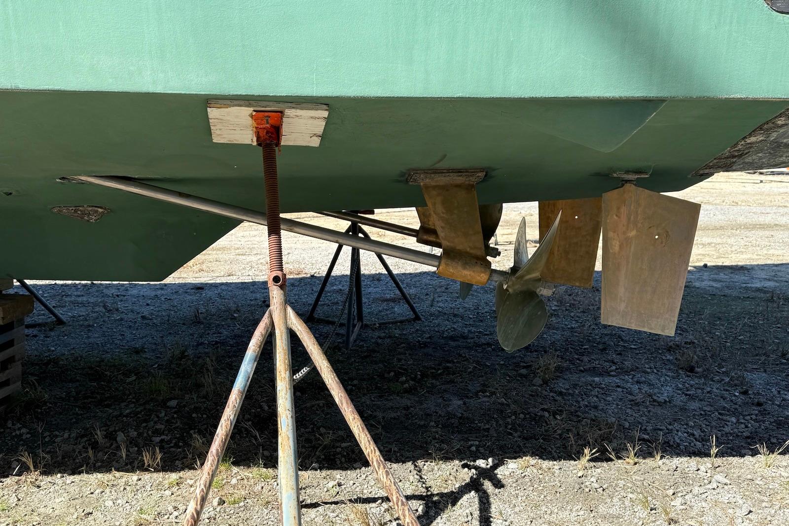 SC 10491 KM Knot 10 Yacht Sales SC 10491 KM Knot 10 Yacht Sales