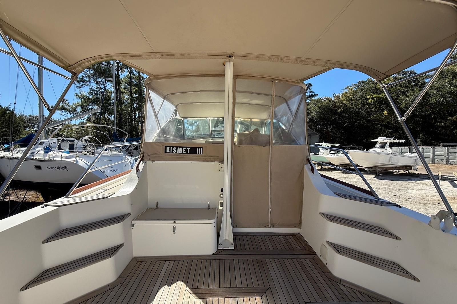 SC 10491 KM Knot 10 Yacht Sales SC 10491 KM Knot 10 Yacht Sales