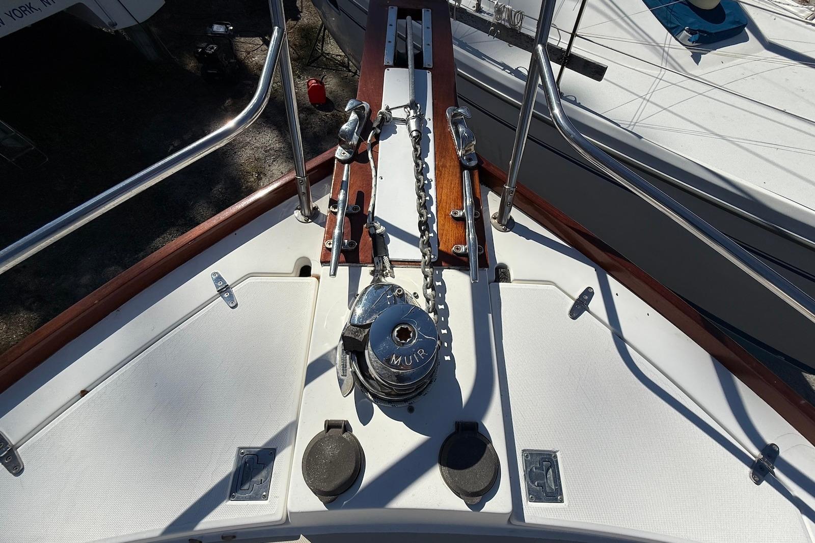 SC 10491 KM Knot 10 Yacht Sales SC 10491 KM Knot 10 Yacht Sales