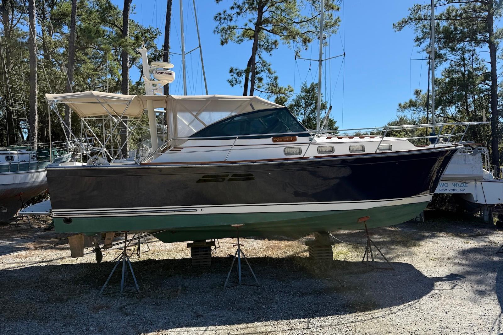 SC 10491 KM Knot 10 Yacht Sales SC 10491 KM Knot 10 Yacht Sales