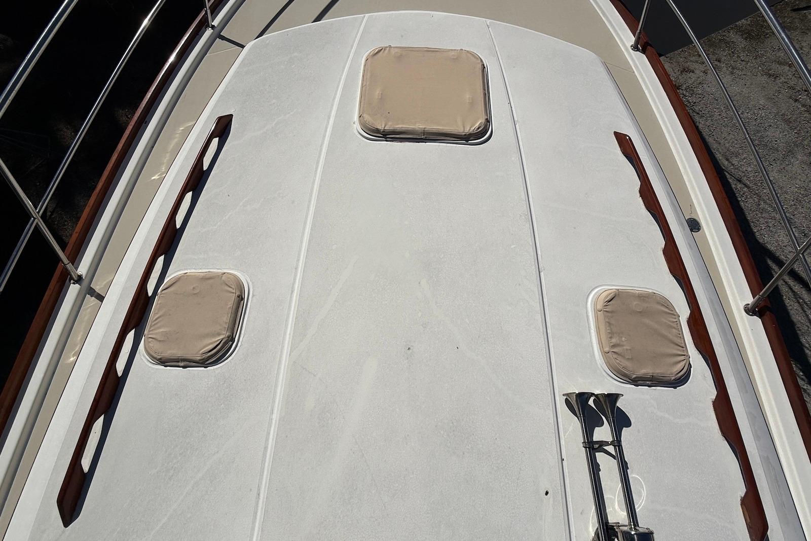 SC 10491 KM Knot 10 Yacht Sales SC 10491 KM Knot 10 Yacht Sales