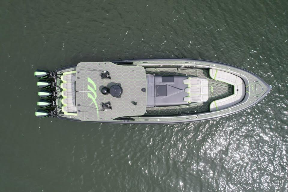 2022-midnight-express-43-solstice-power-9778924-20250519115255276-1_XLARGE