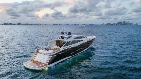 Photo of 2008 Sunseeker 108'