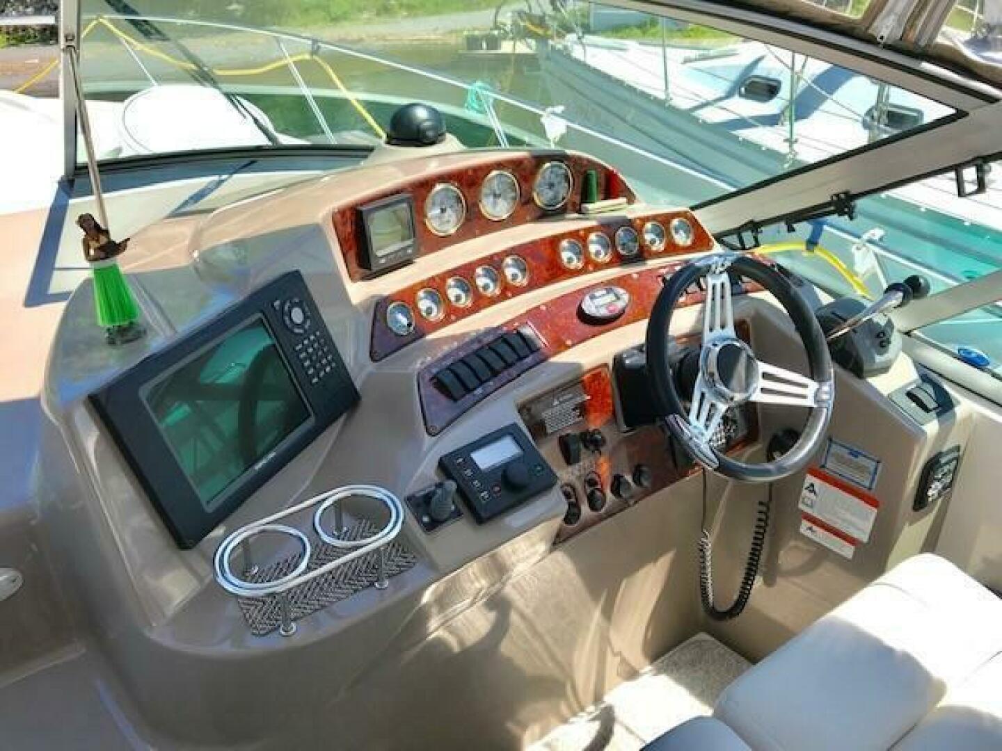 2004-four-winns-378-vista-power-9728926-20250326101038200-1_XLARGE