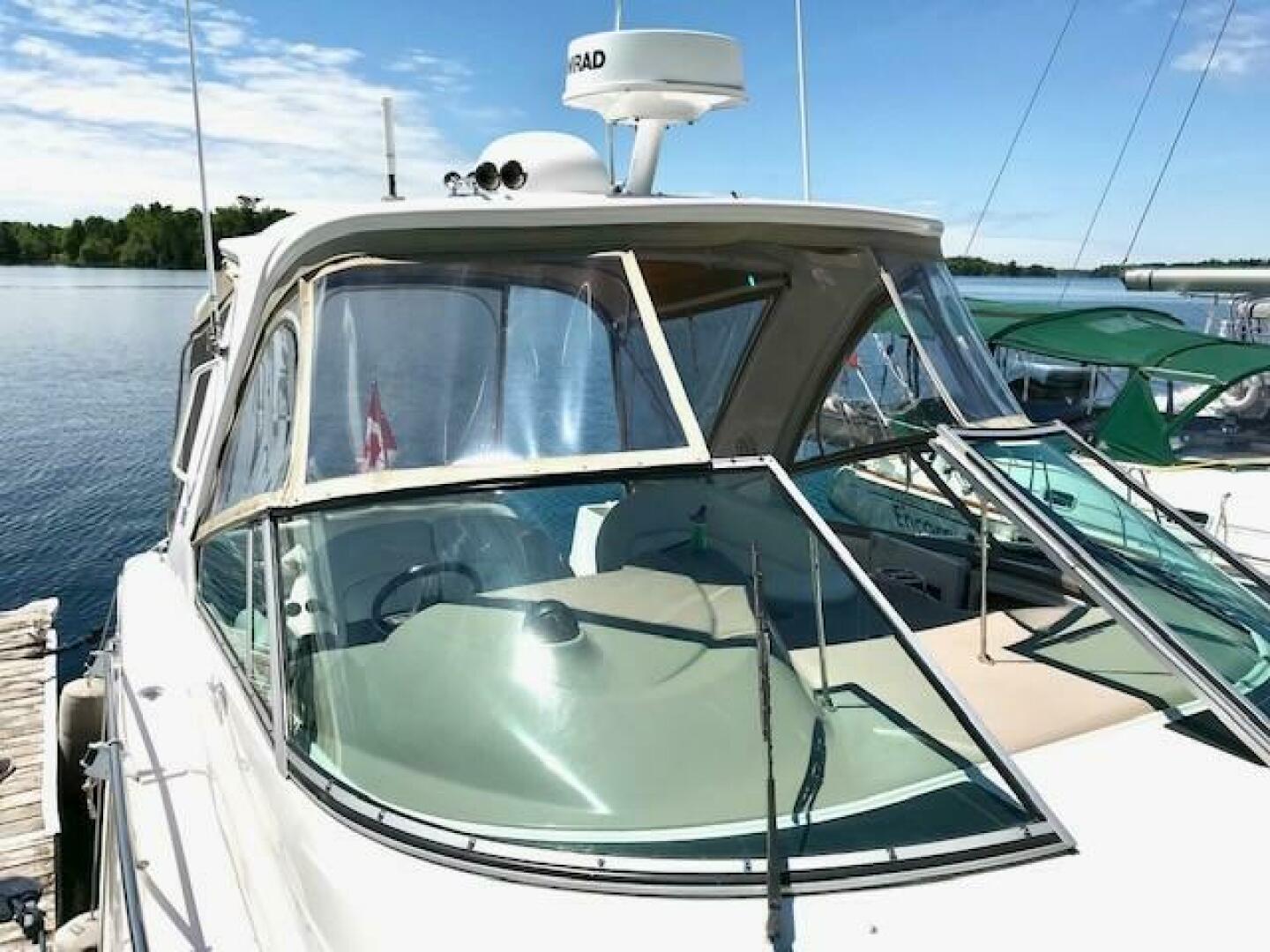2004-four-winns-378-vista-power-9728926-20250326101050193-1_XLARGE