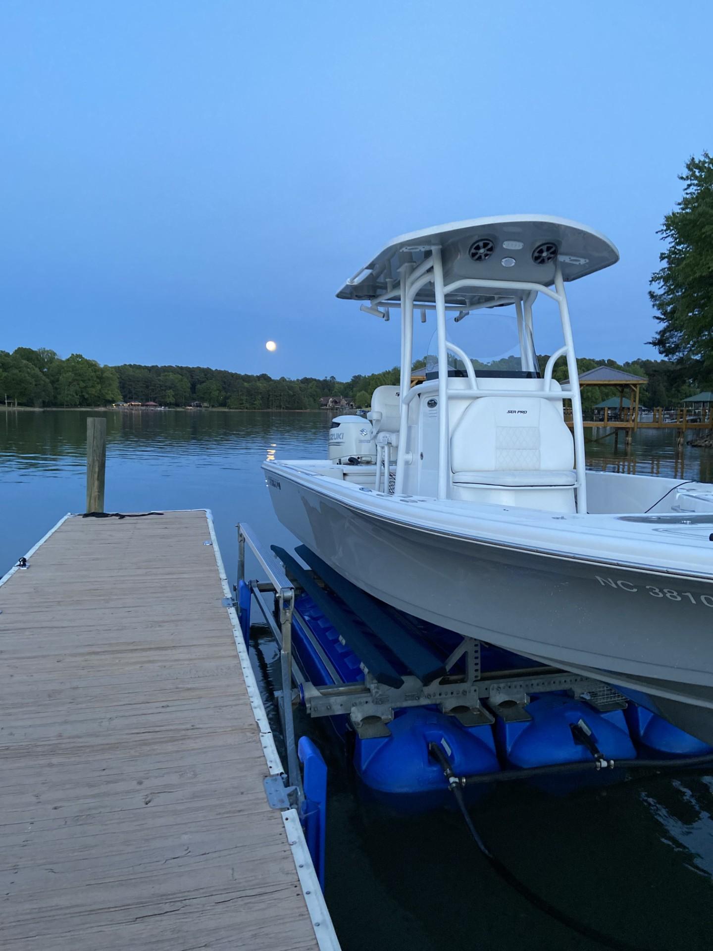 2020-sea-pro-248-bay-power-9748929-20250406110642474-1_XLARGE