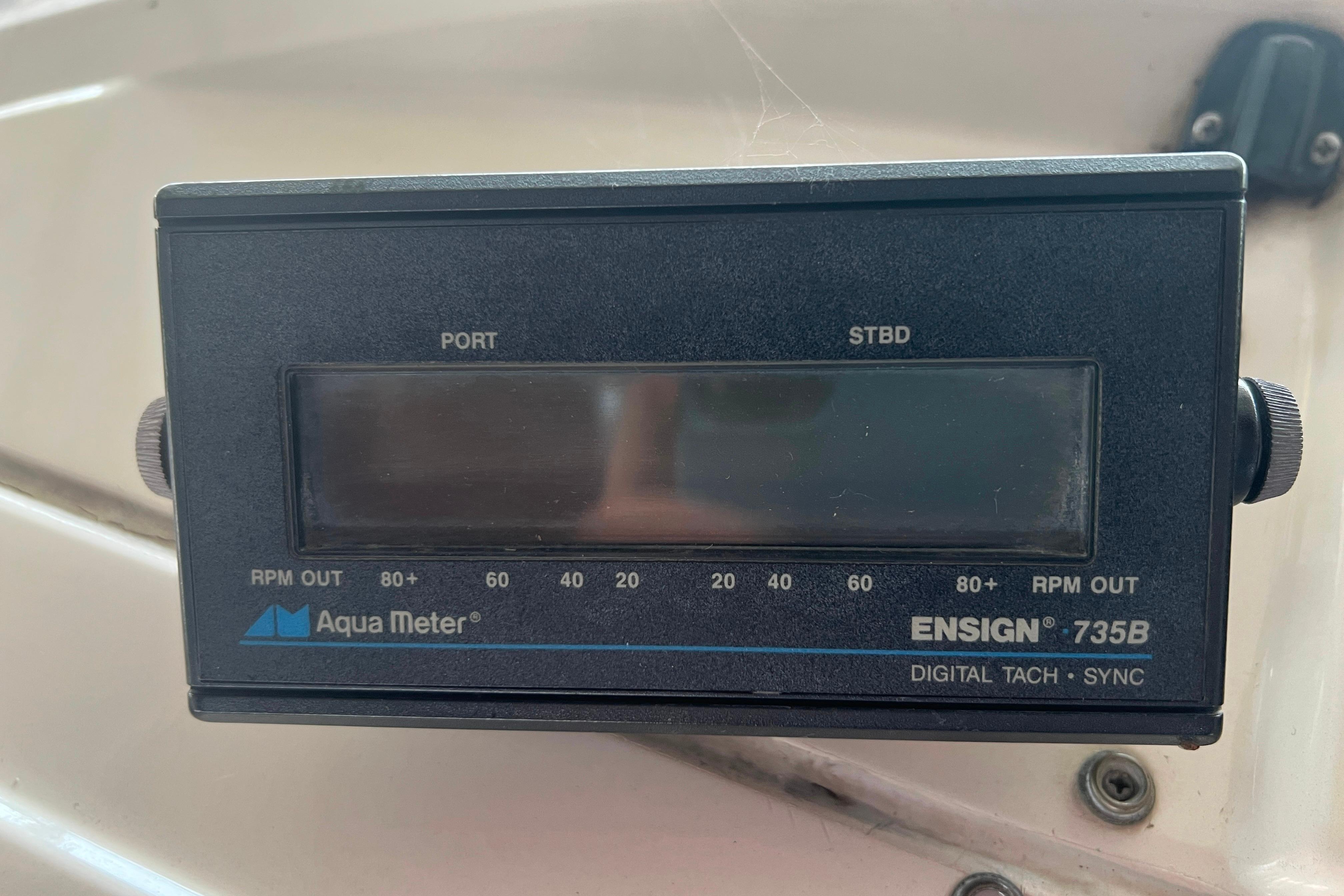 Aqua Meter Ensign 735B digital tachometer on 1986 Bayliner 4550 Motoryacht.