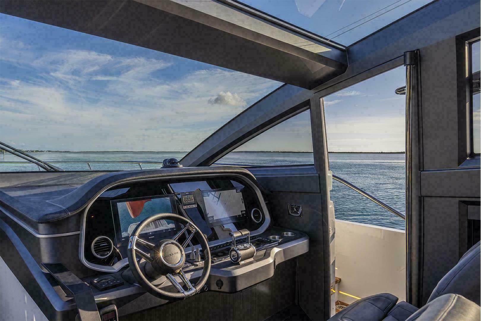 Pearl 72 Indulgence