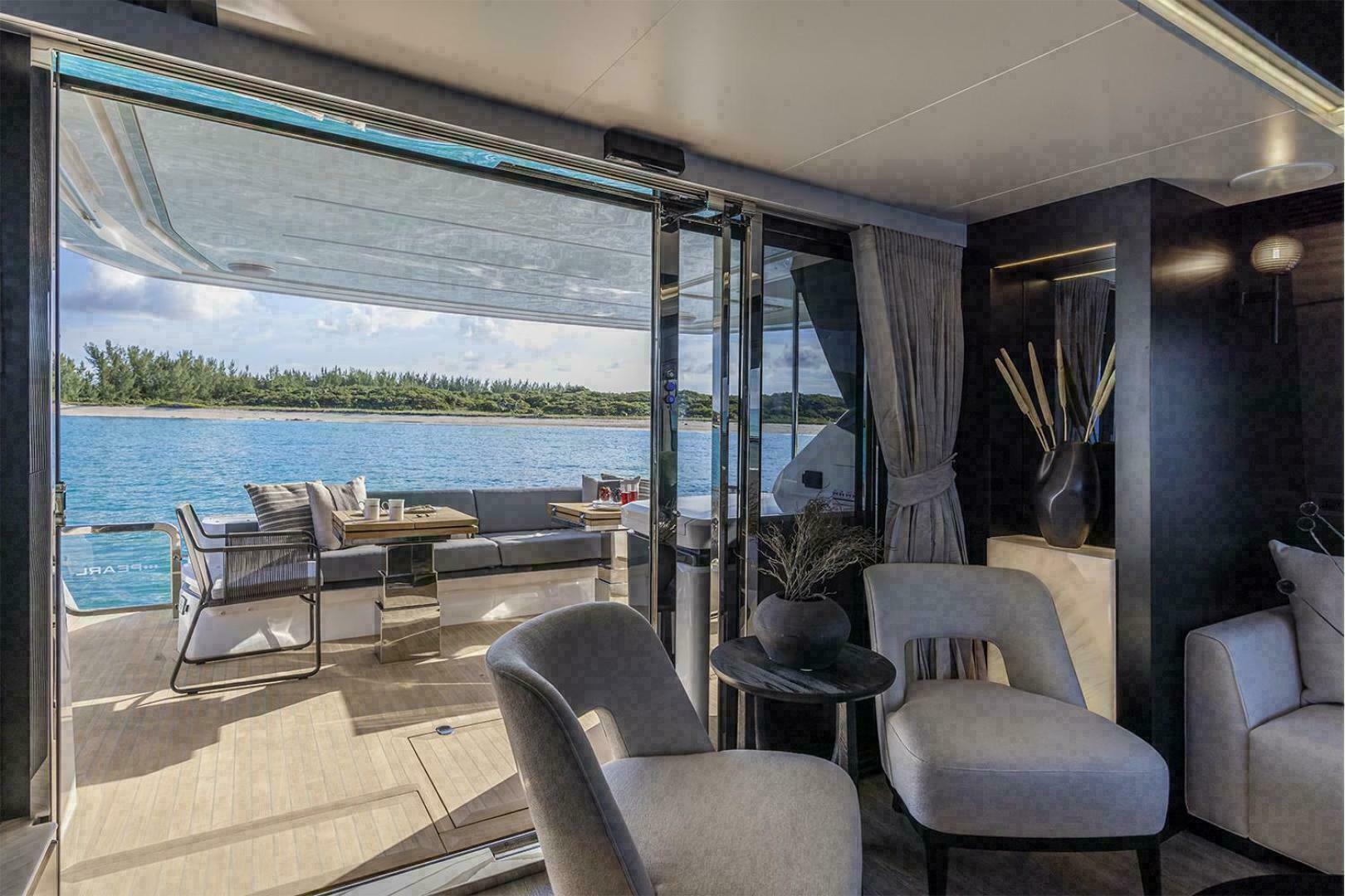 Pearl 72 Indulgence
