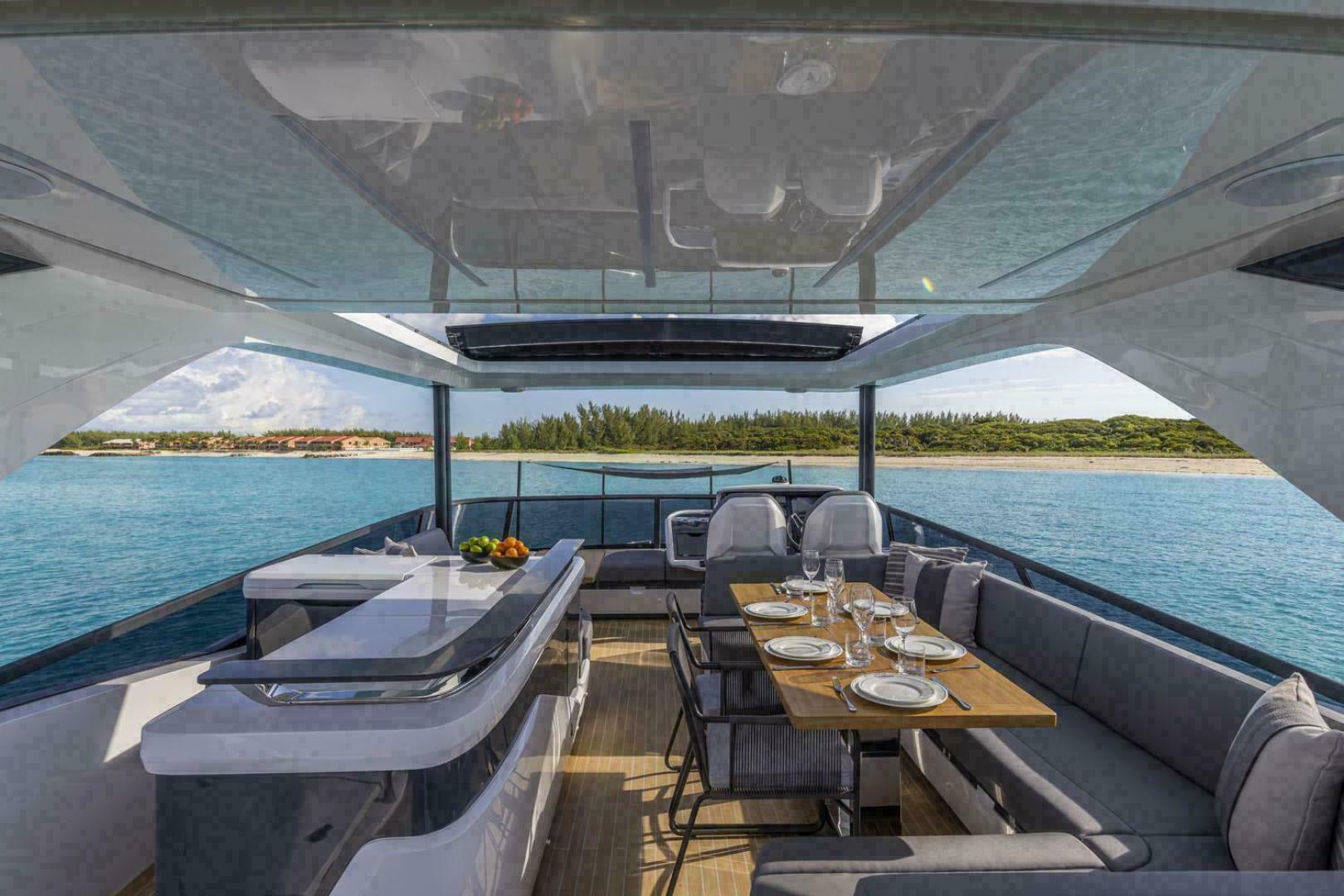 Pearl 72 Indulgence