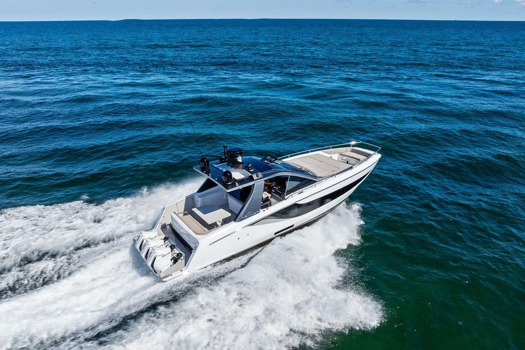 Boat image 5